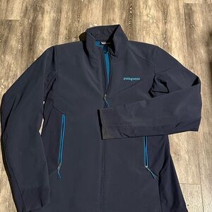 Patagonia Men's Dark Blue Performance Jacket S